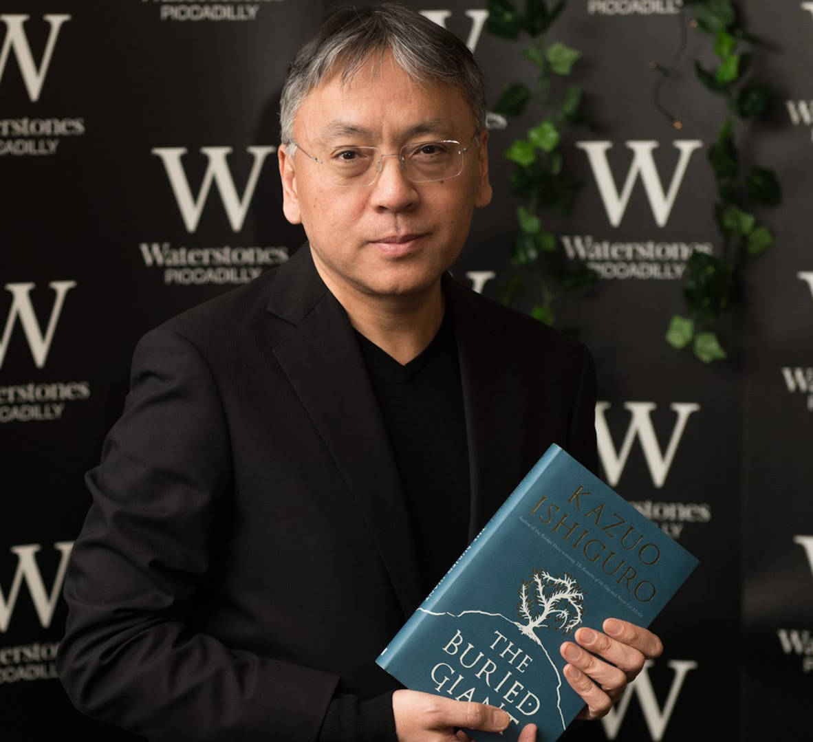 Kazuo Ishiguro, holding the Buried Giant